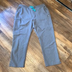 FIGS Technical Collection scrub pants!